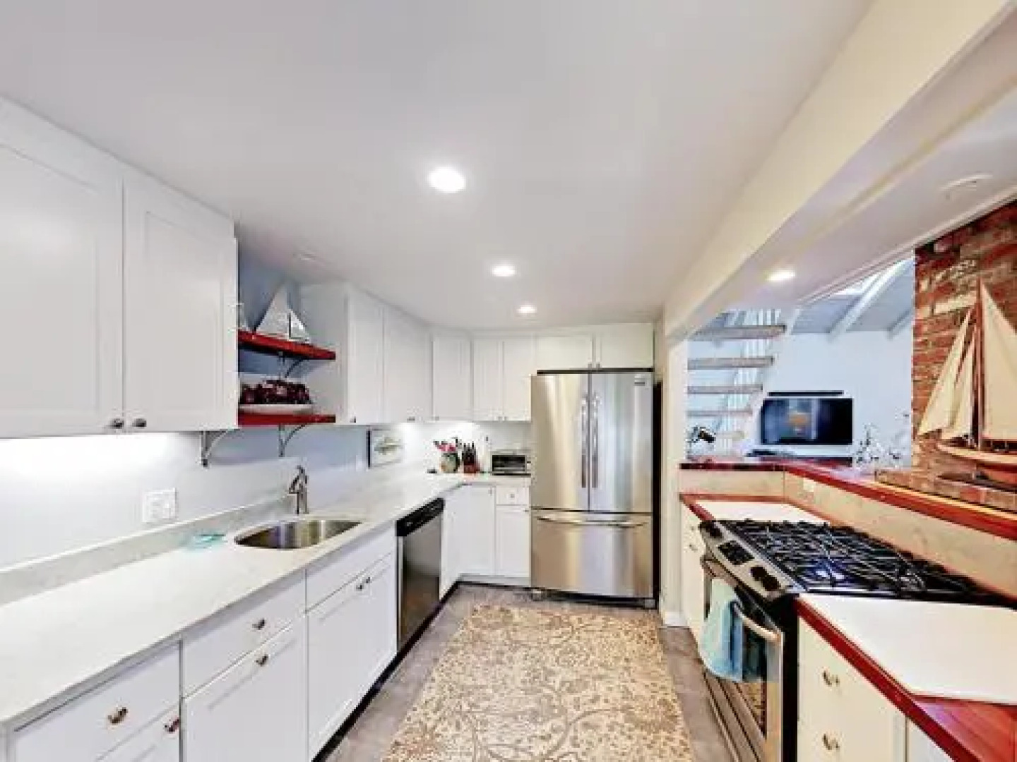 17 Finway House in New Seabury by RedAwning