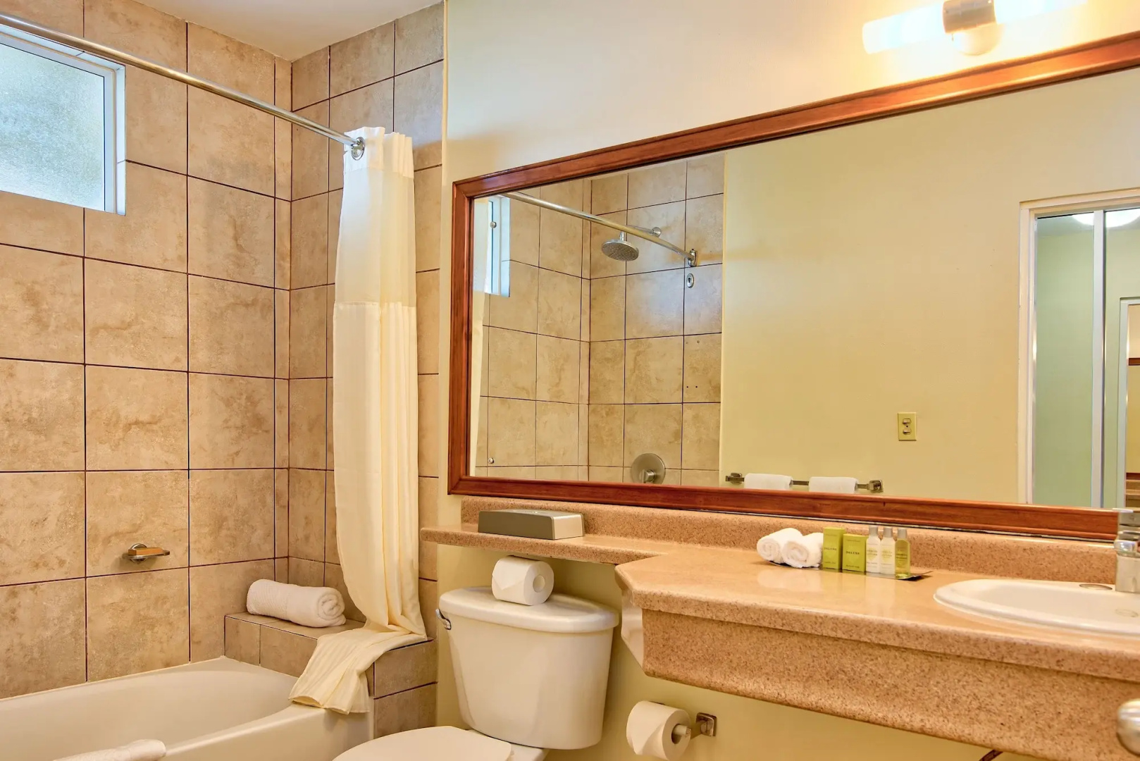 Fiesta Resort Central Pacific - All Inclusive