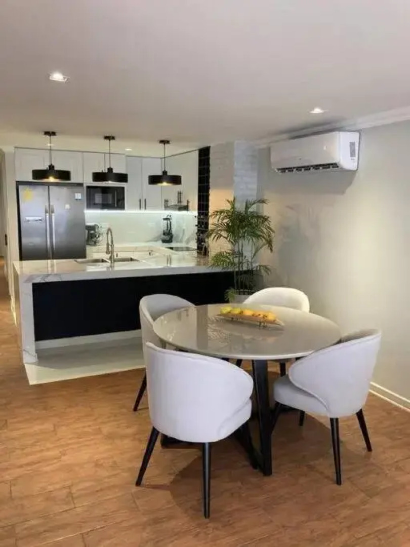 Hermoso departamento en el centro de Milagro