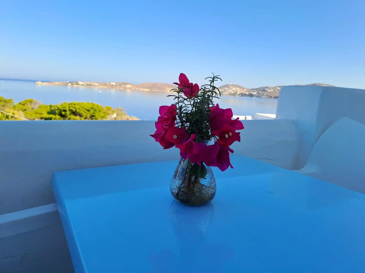 Stratos Studios & Apartments