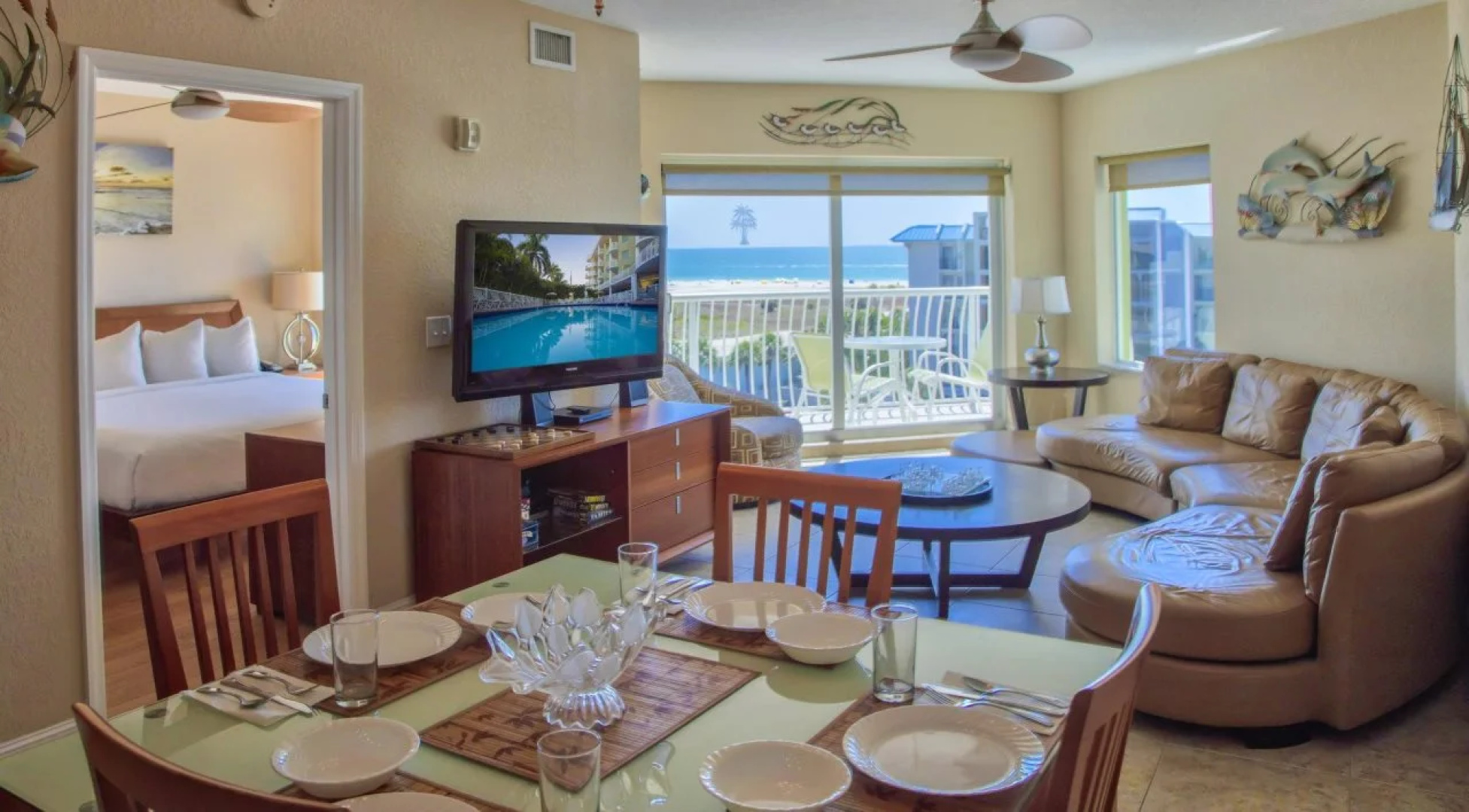 Crystal Palms Beach Resort