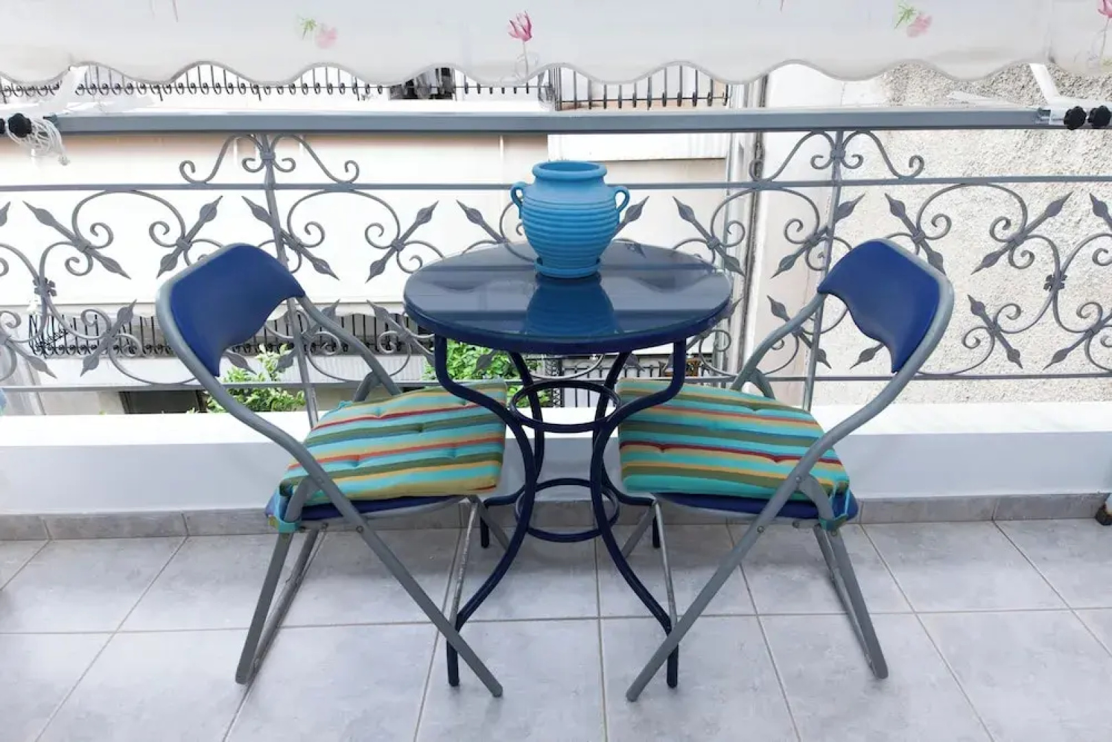 Chrisoupoli Cheerful 2 Bd Apt w Balcony