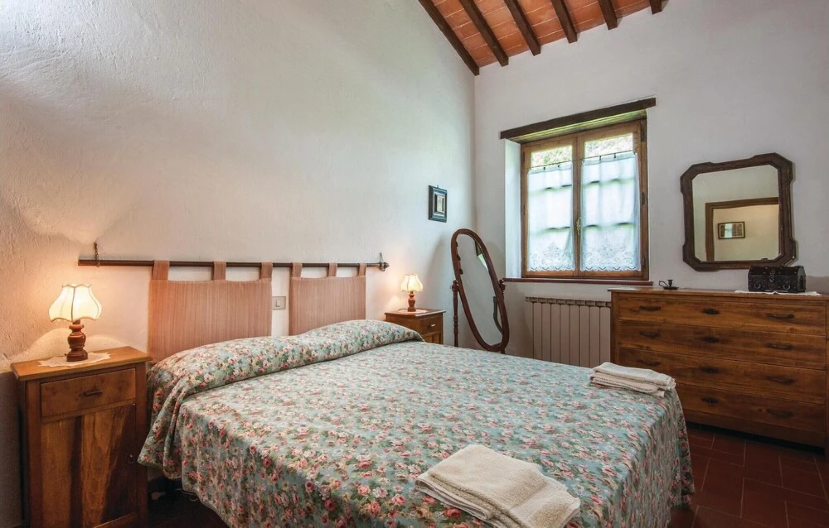 Stunning Home in Trequanda SI With 2 Bedrooms, Wifi and Outdoor Swimming Pool