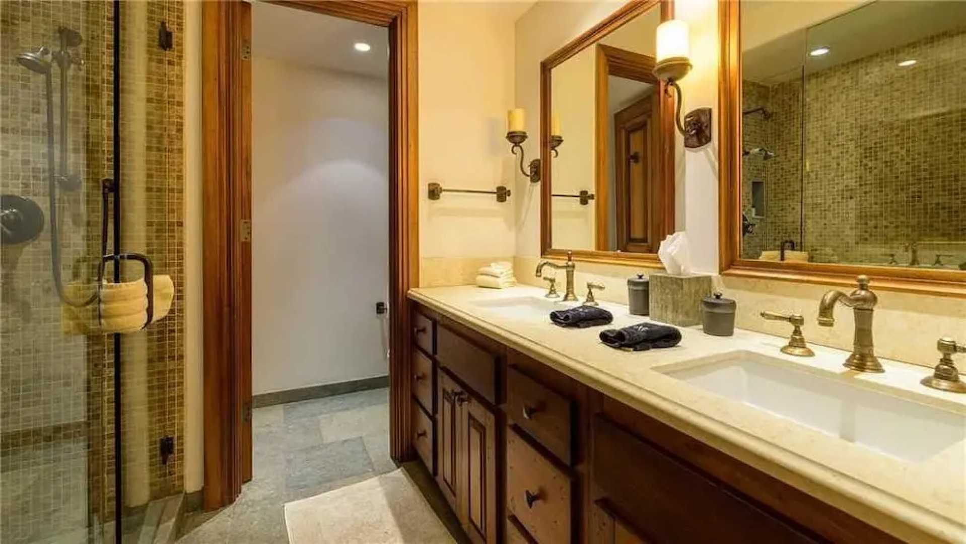 See Forever San Sophia 114