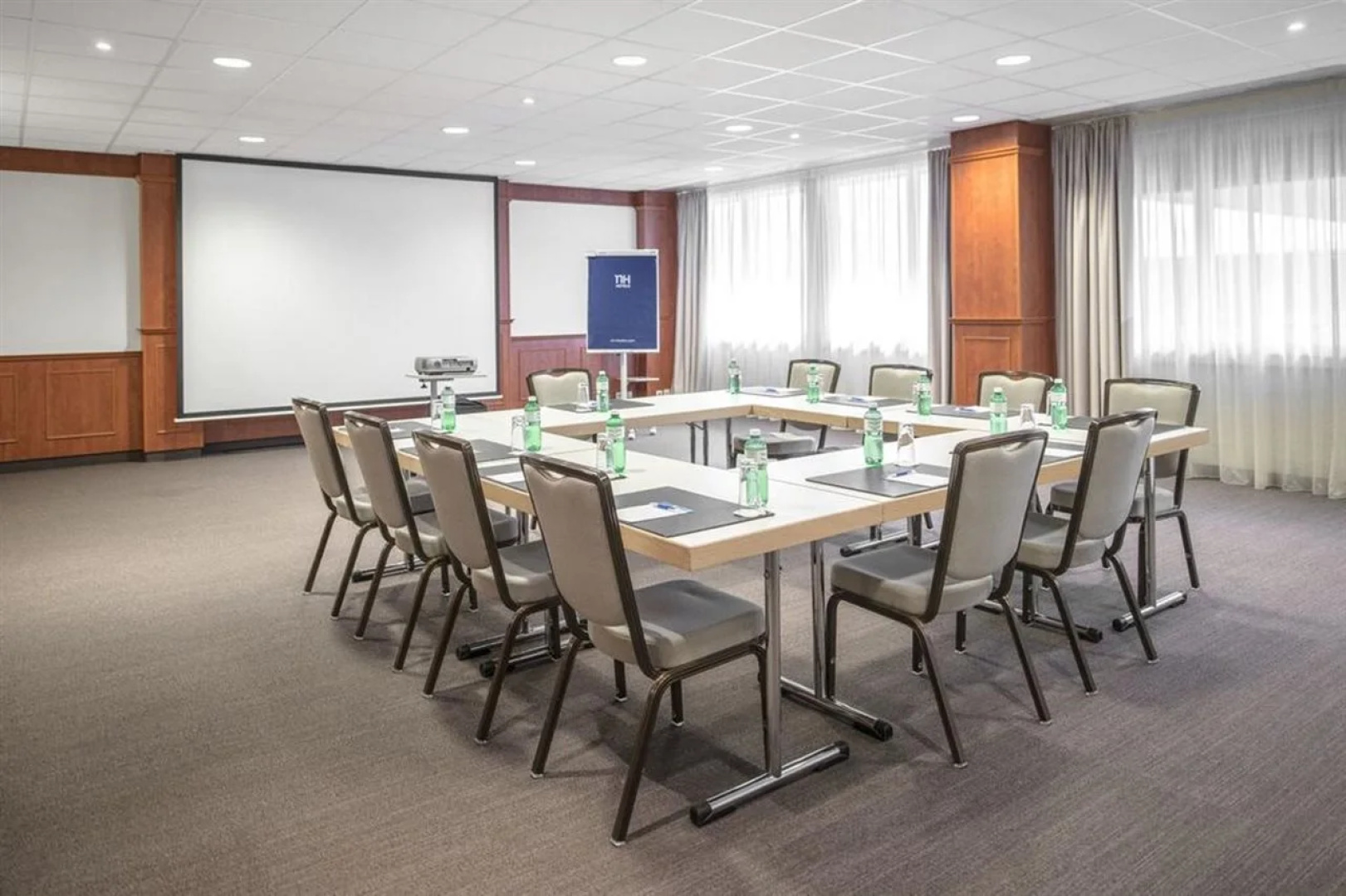 NH Fribourg Hotel