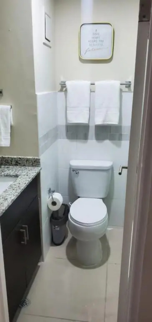 R & V Beach Front Vacation Home