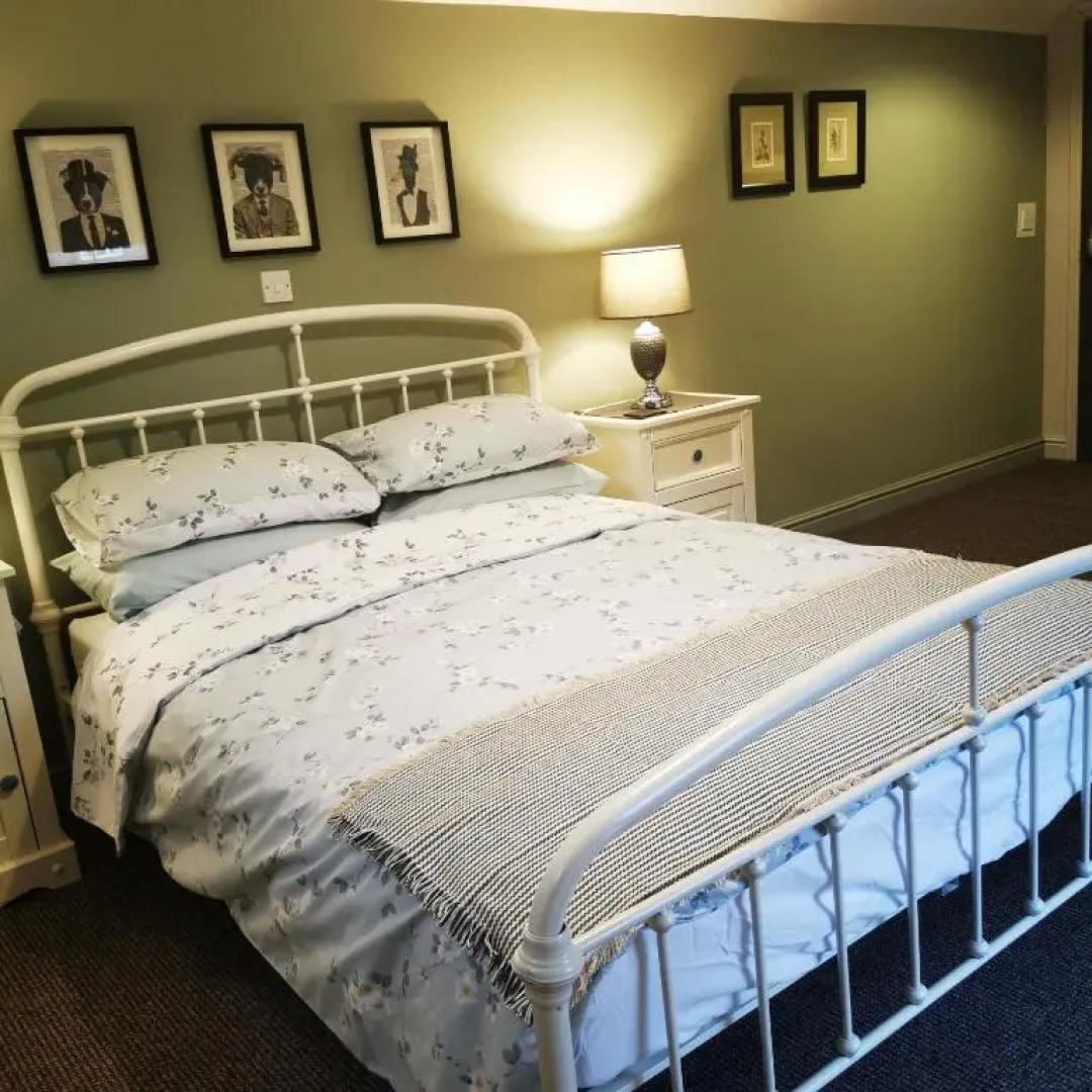 Rooms by the River at Glan Aber