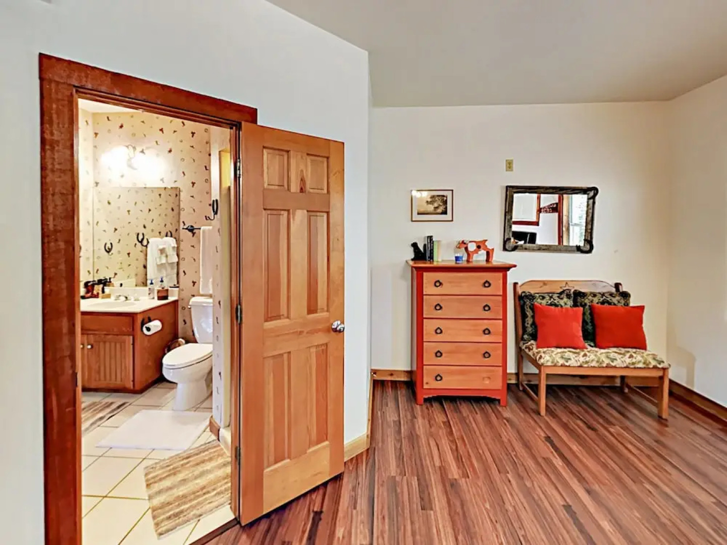 Palatial Spicewood Home and Cabin by RedAwning