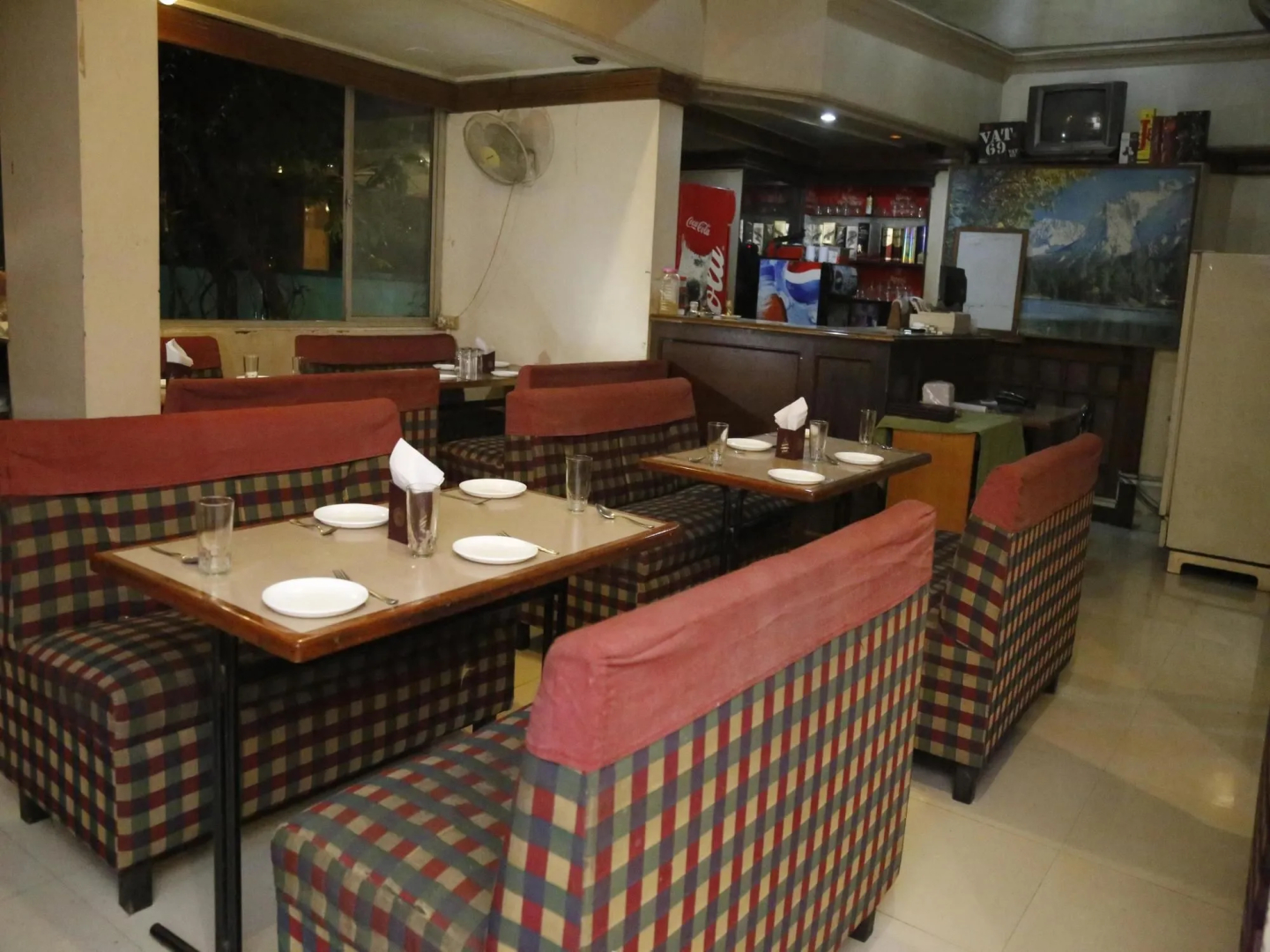 OYO 2726 Hotel Elegant