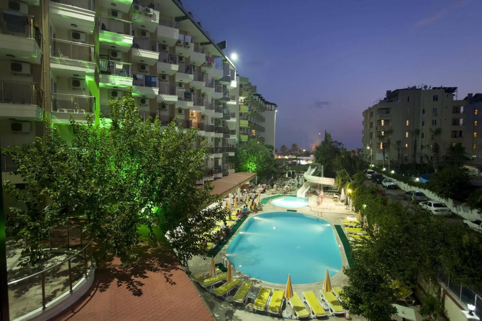 Monte Carlo Hotel - All Inclusive