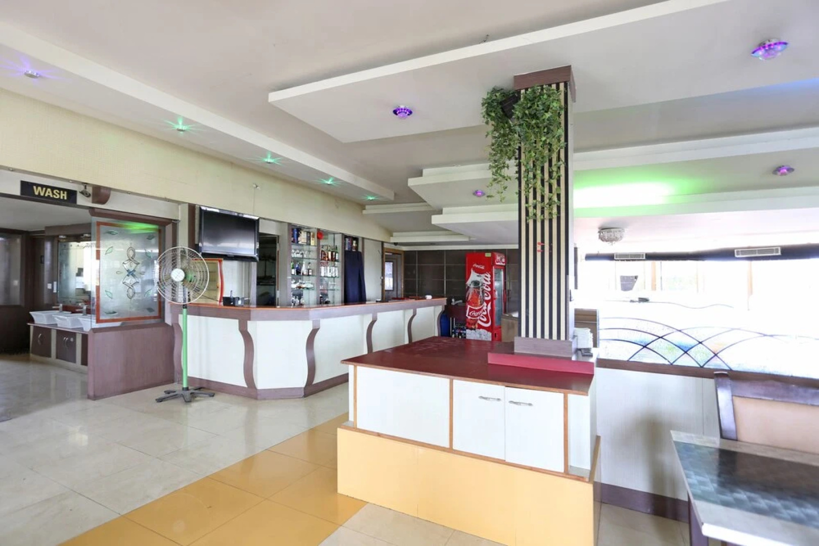 OYO 7570 Near KSRTC Bus Stand