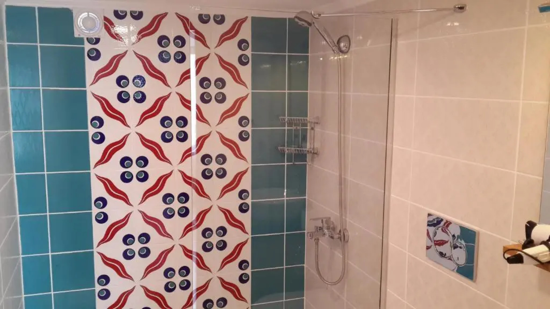 Tashkonak Studio Suites