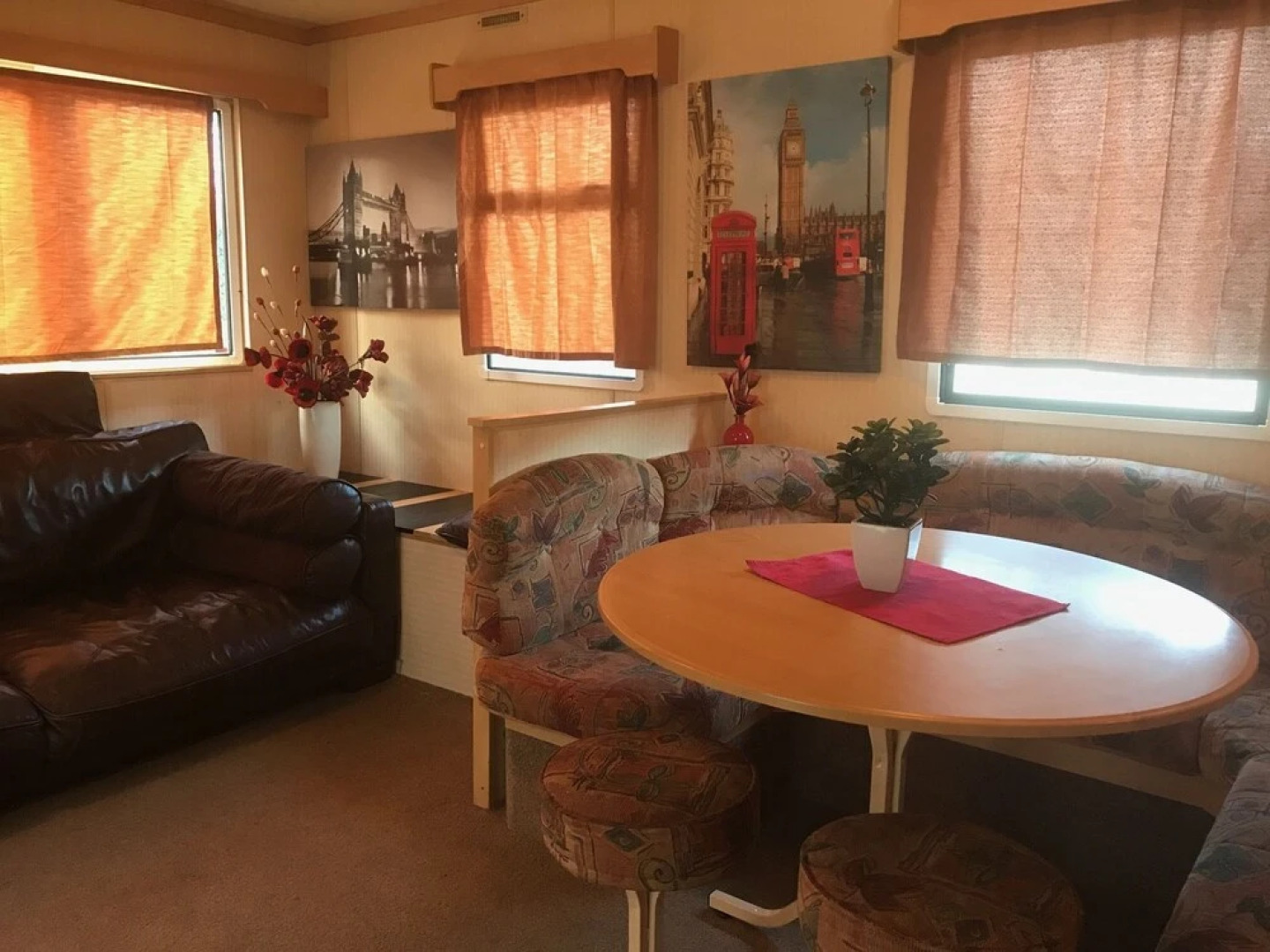 Holiday Home Arizona in Coghurst Holiday Park