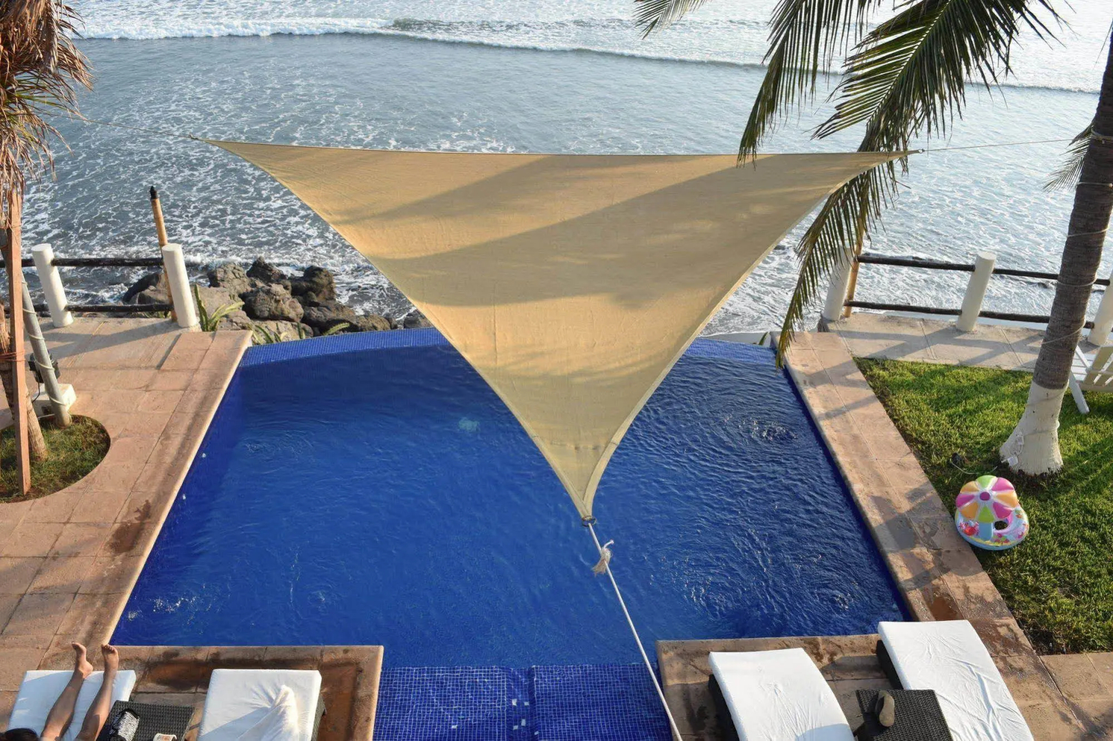 Vista Las Olas Surf Resort