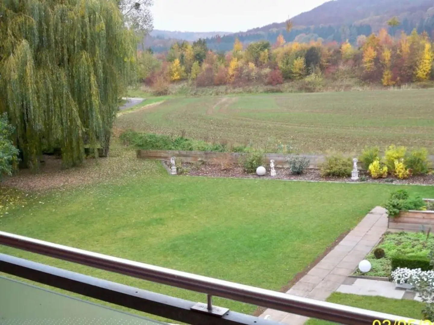 "weserbergland" Modern Retreat