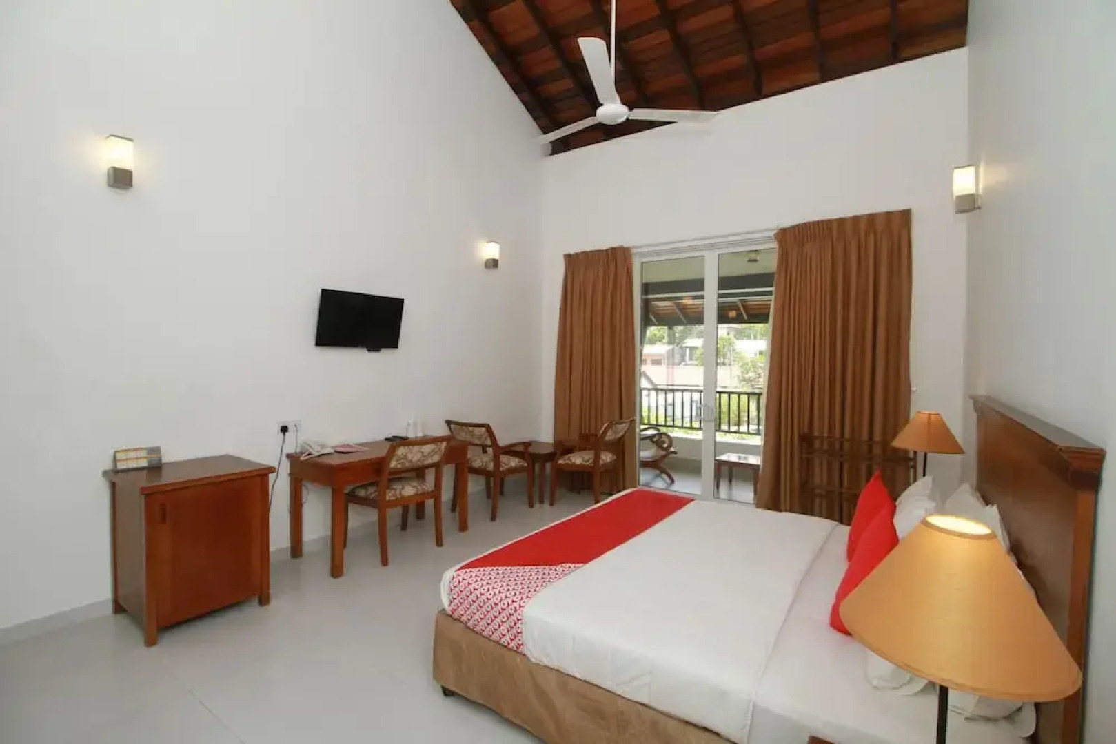 OYO 272 Garden Beach