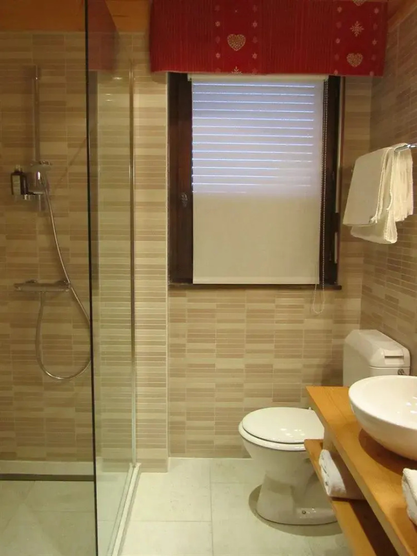 Hôtel Denarié - Restaurant les 5 Chemins