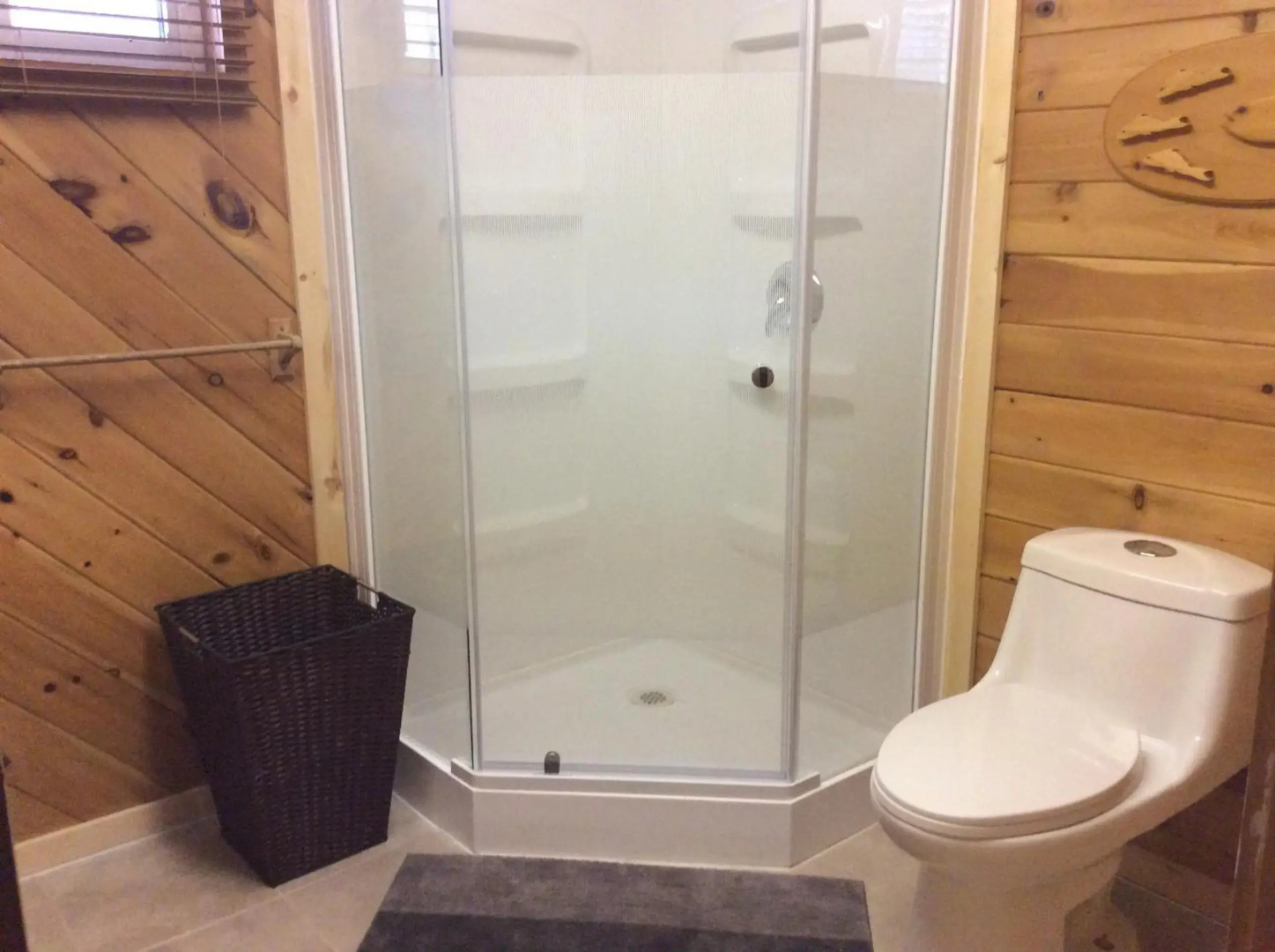 Madawaska Lodge-Cottage