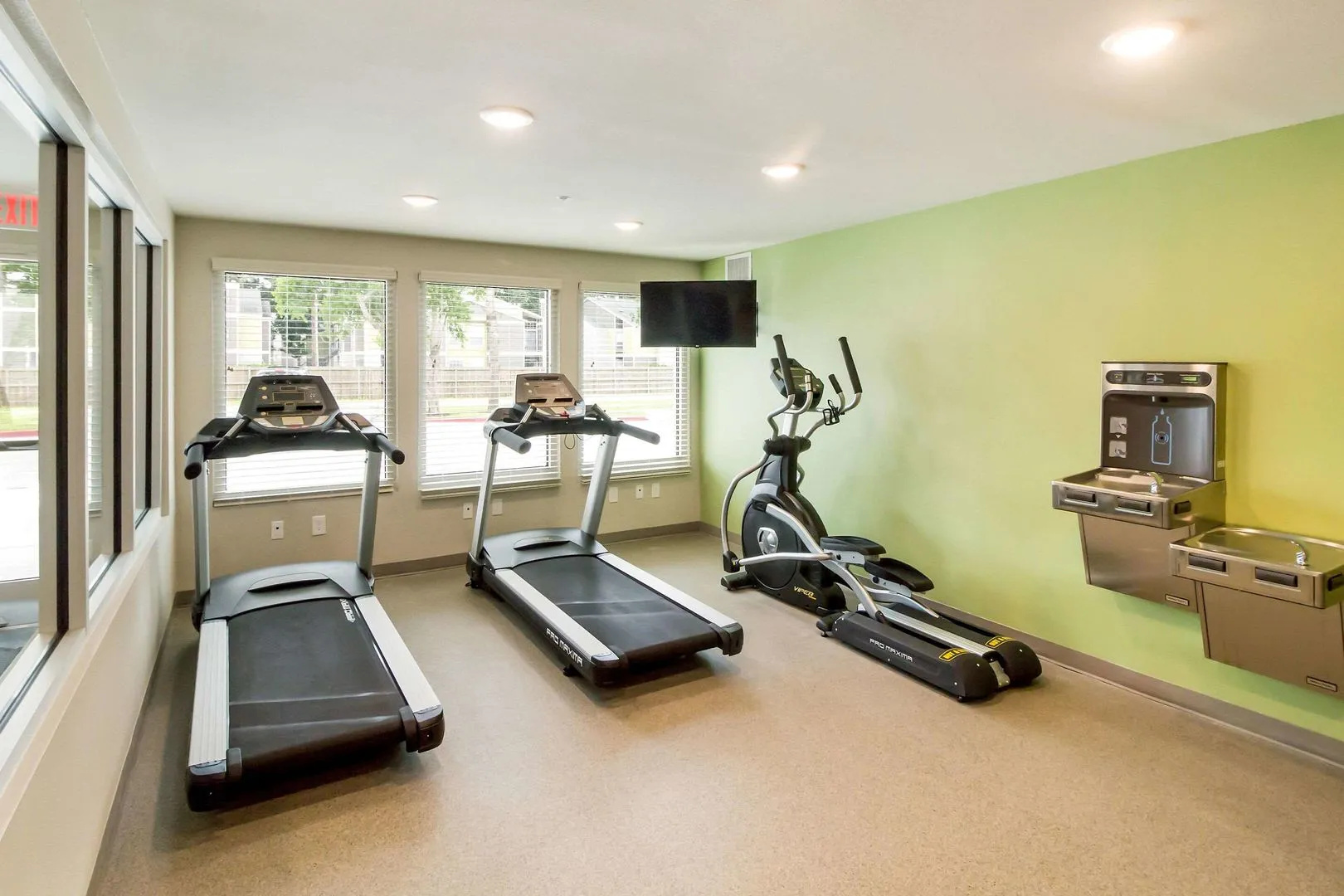 WoodSpring Suites Lake Jackson