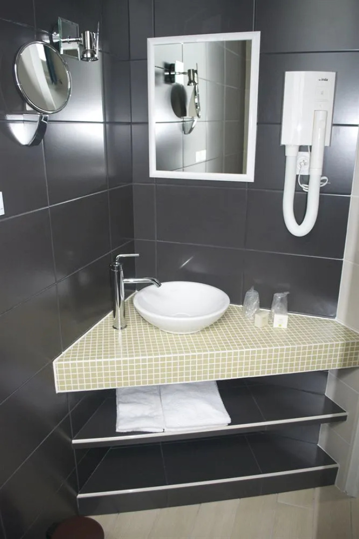 Hôtel dArromanches Pappagall