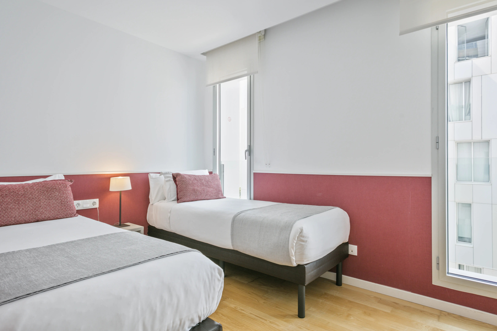 Lugaris Beach - Apartments