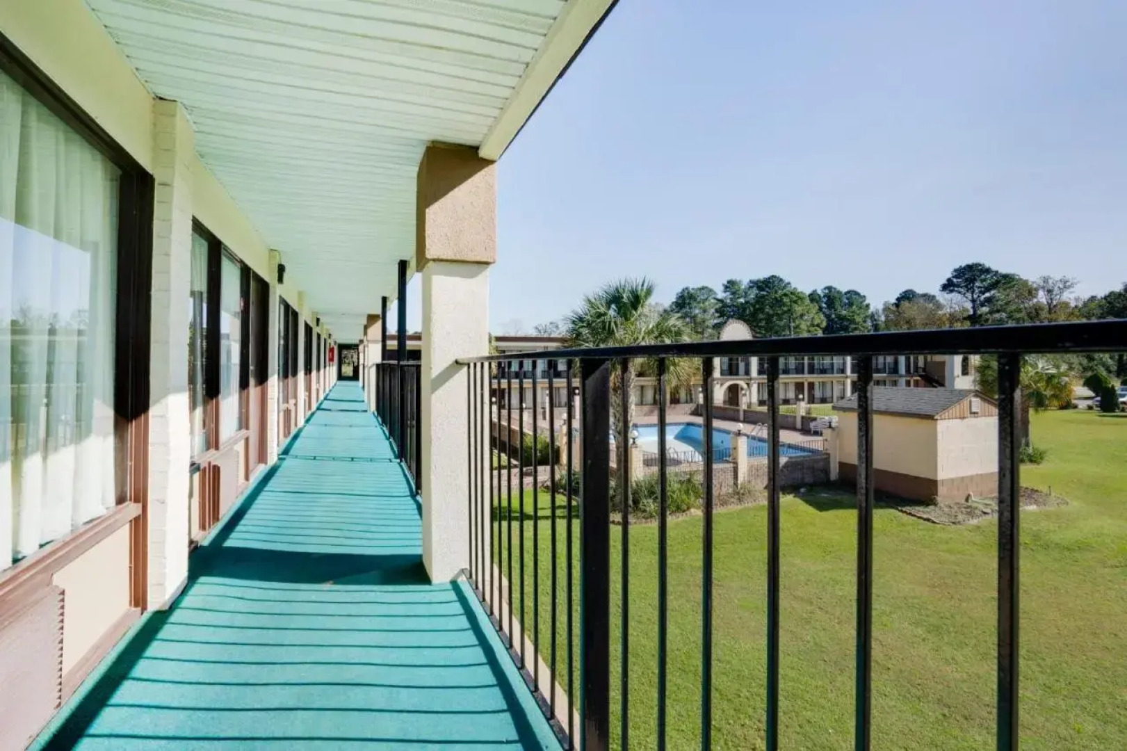 Days Inn Fayetteville/Wade-North of Ft Bragg I-95/Exit 58