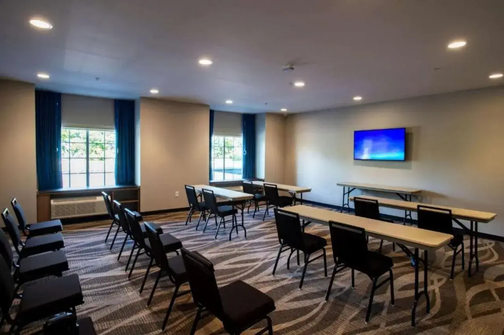 Microtel Inn & Suites by Wyndham Amsterdam