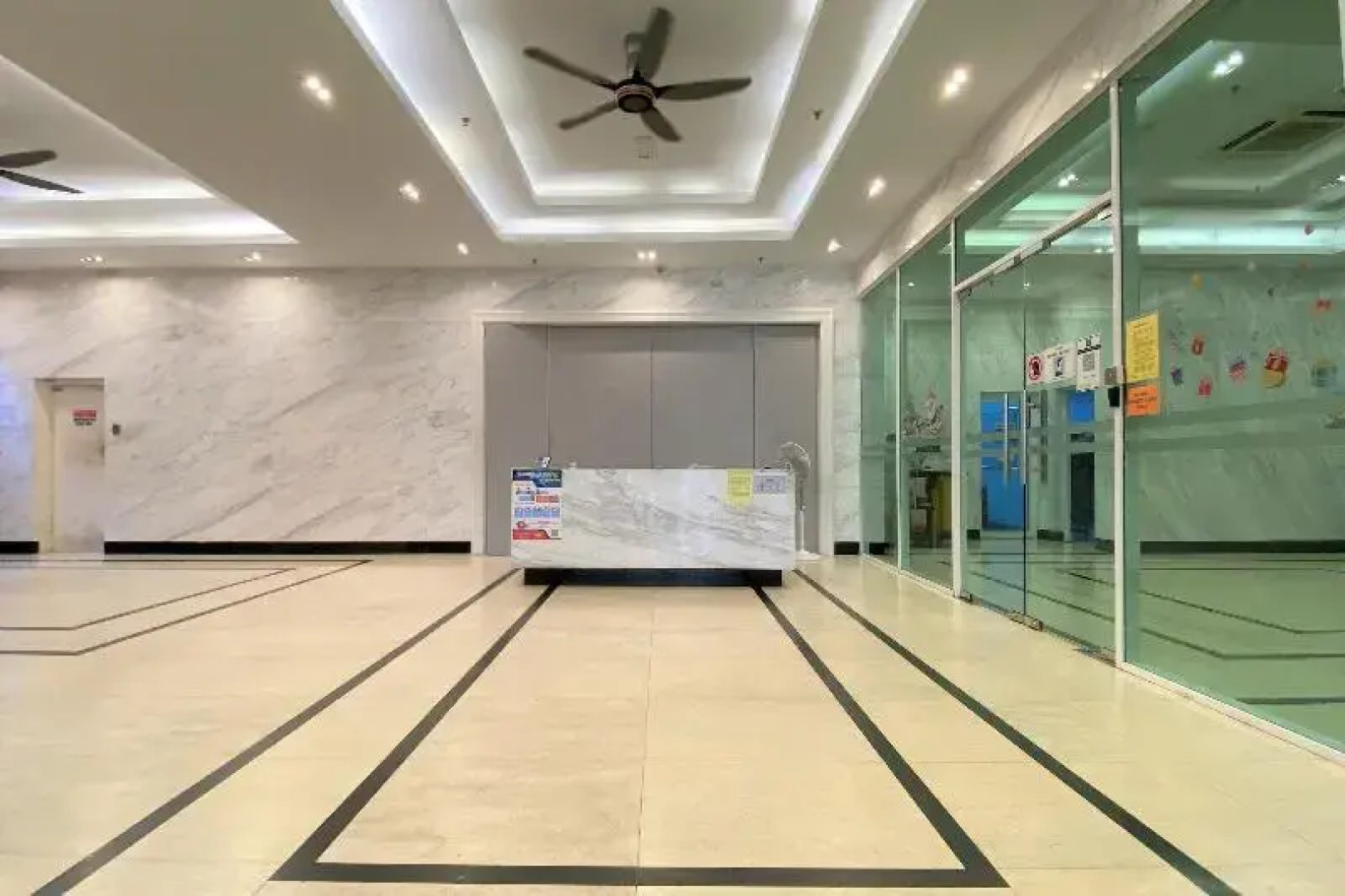 Mansion One Room Suite