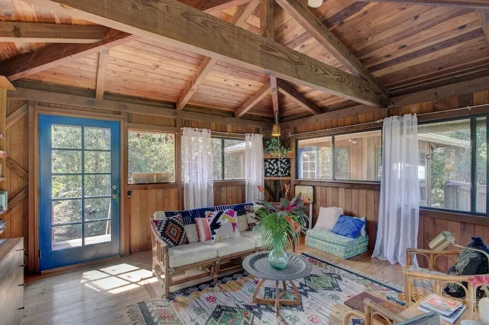 Peace Of Paradise 1 Bedroom Cabin by RedAwning