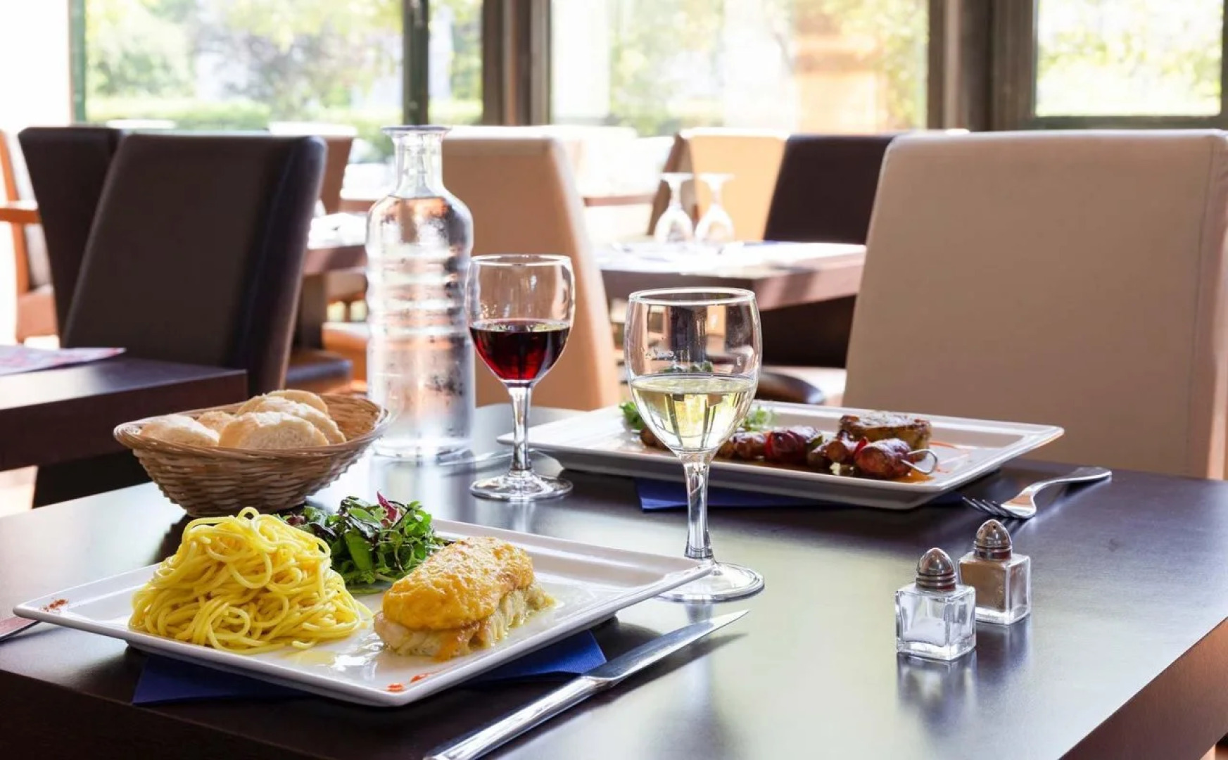 The Originals City, Hôtel Le Sextant