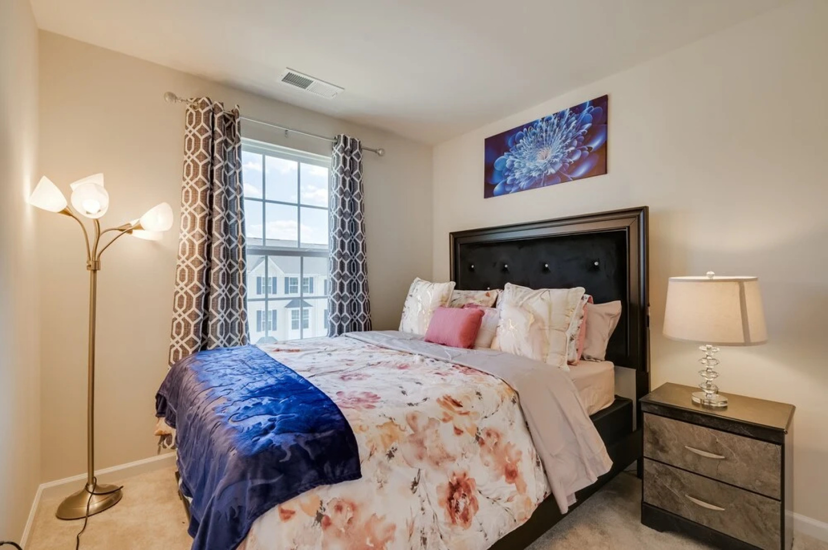 Spacious Hedgesville Retreat ~ 5 Mi to Golf Course