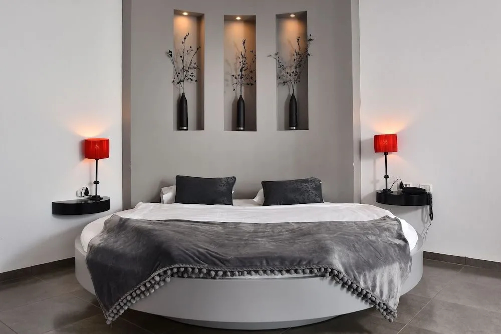 Kami Suites Hotel