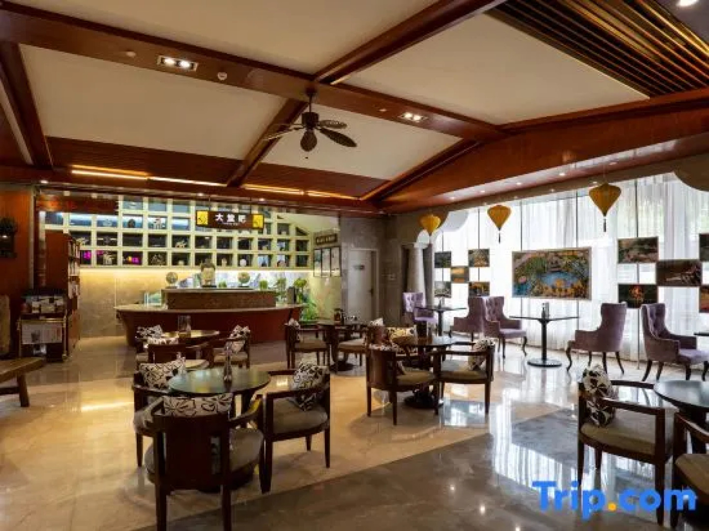 Jin Debao Kaiyue International Hot Spring Resort Hotel