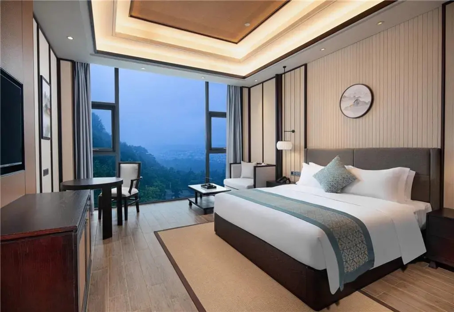 Ramada by Wyndham Xianning Xishan Mountain