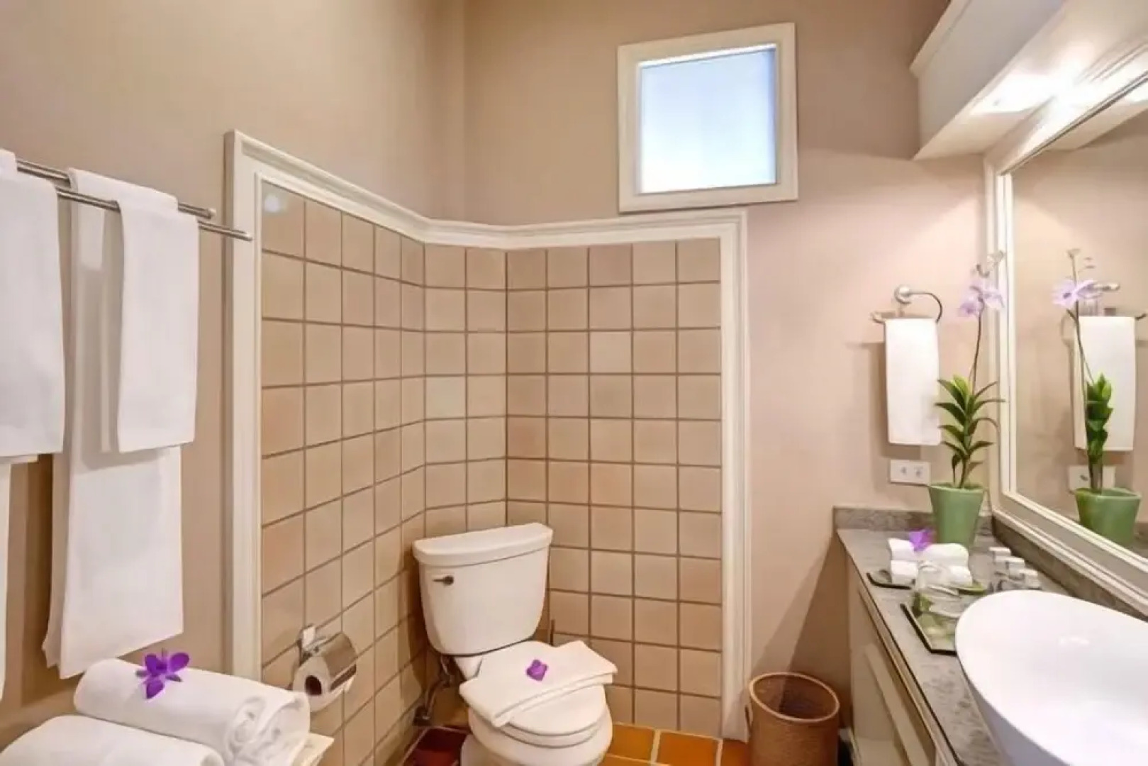 MonPanaNont Wellness Resort & Spa