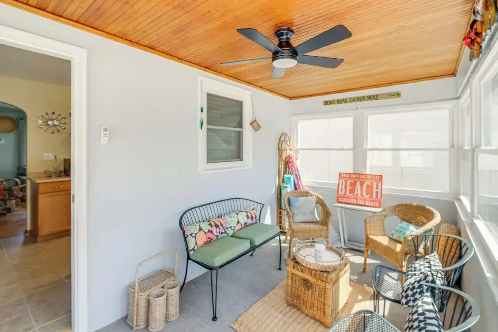 < 1 Mi to Colonial Beach: Coastal Gem w/ 2 Porches