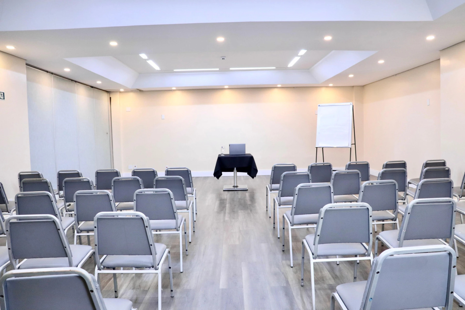 Hotel Adrianópolis All Suites