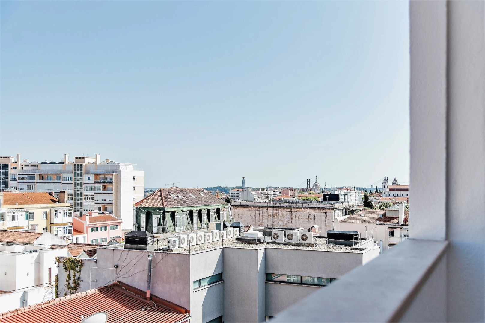 Holiday Inn Express and Suites Lisbon Principe Real by IHG