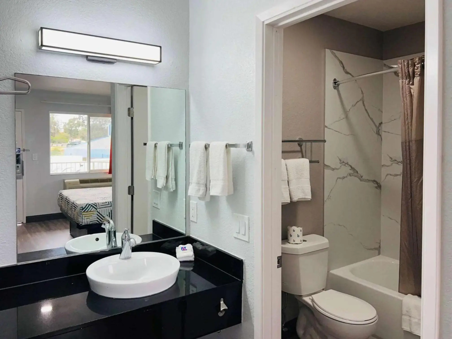 Motel 6 La Mesa, CA - San Diego