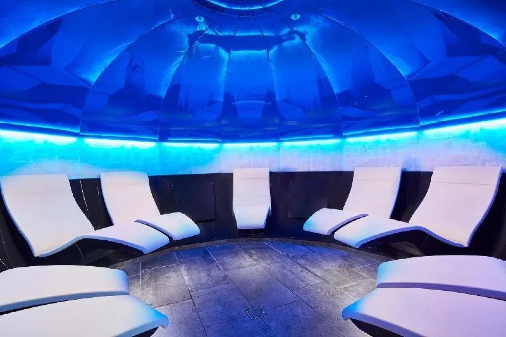 Leading Family Hotel  Resort Dachsteinknig