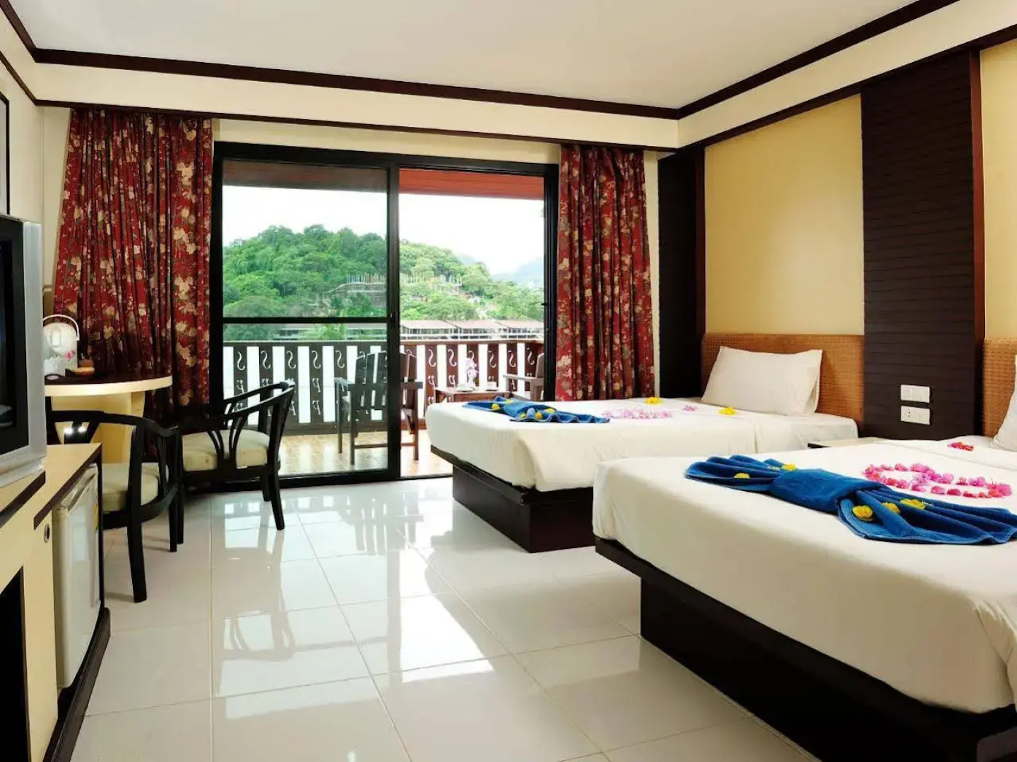 Phi Phi Arboreal Resort