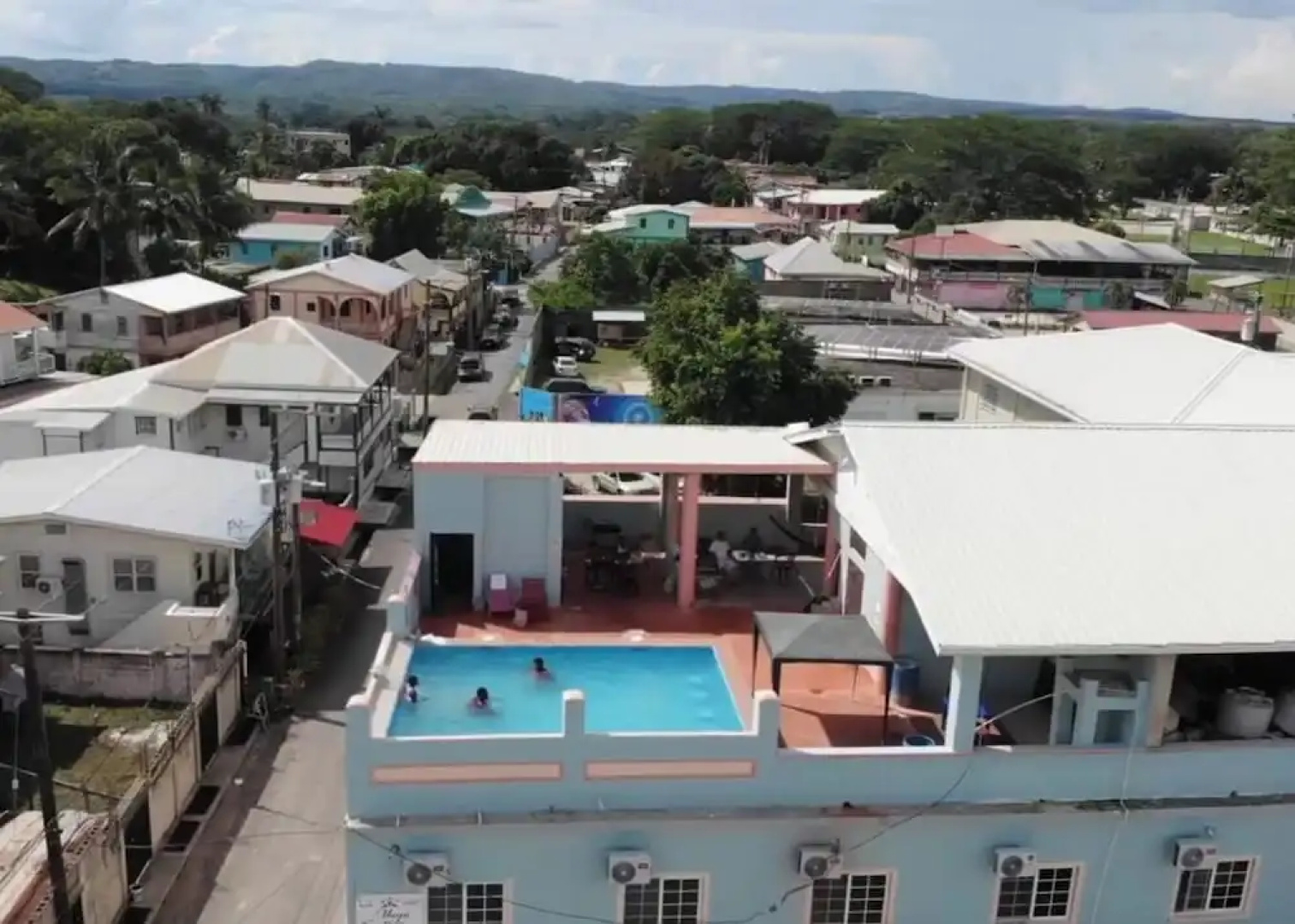 Maya Bella Downtown Hotel