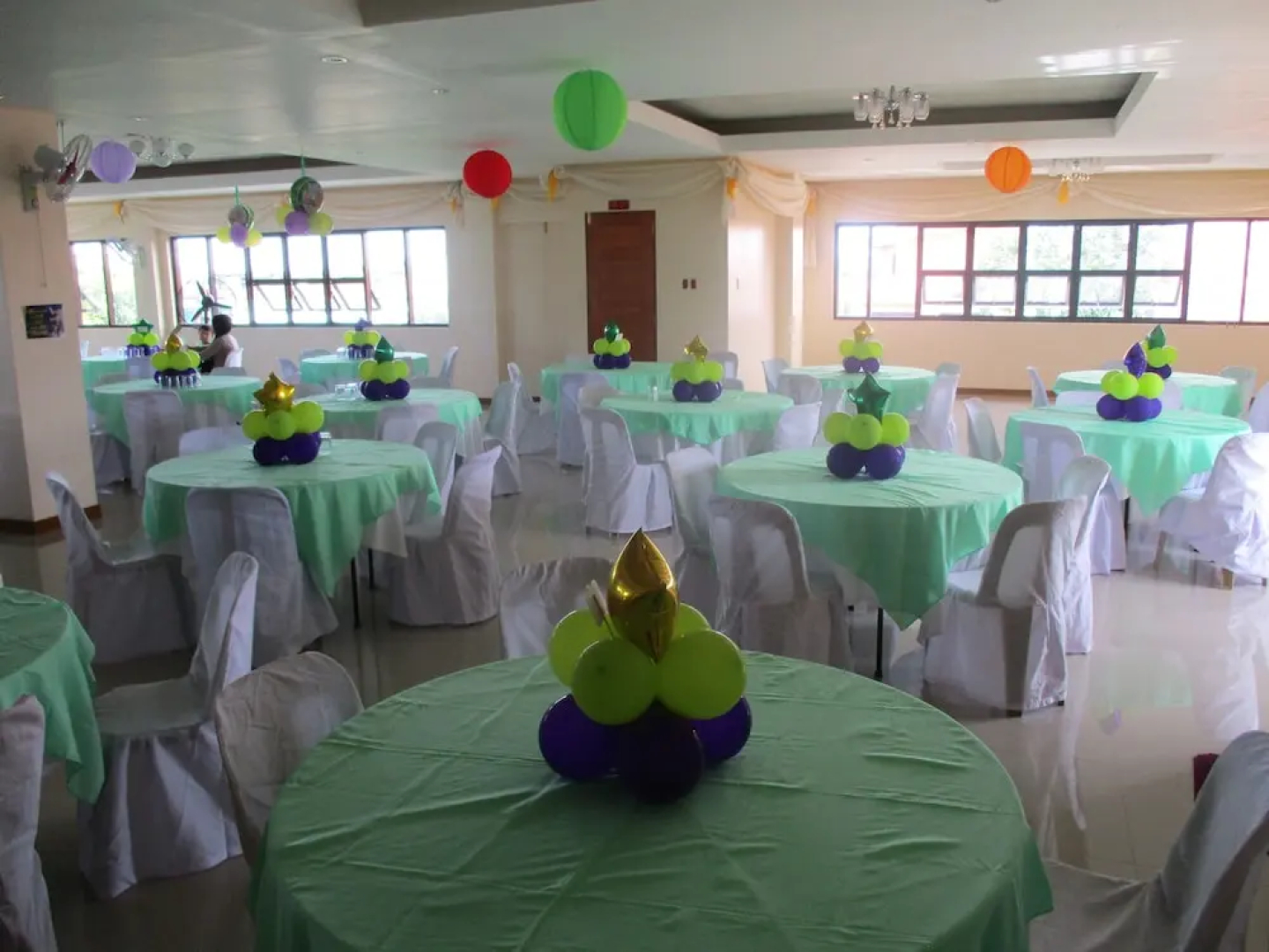 WMV Hotel & Restaurant