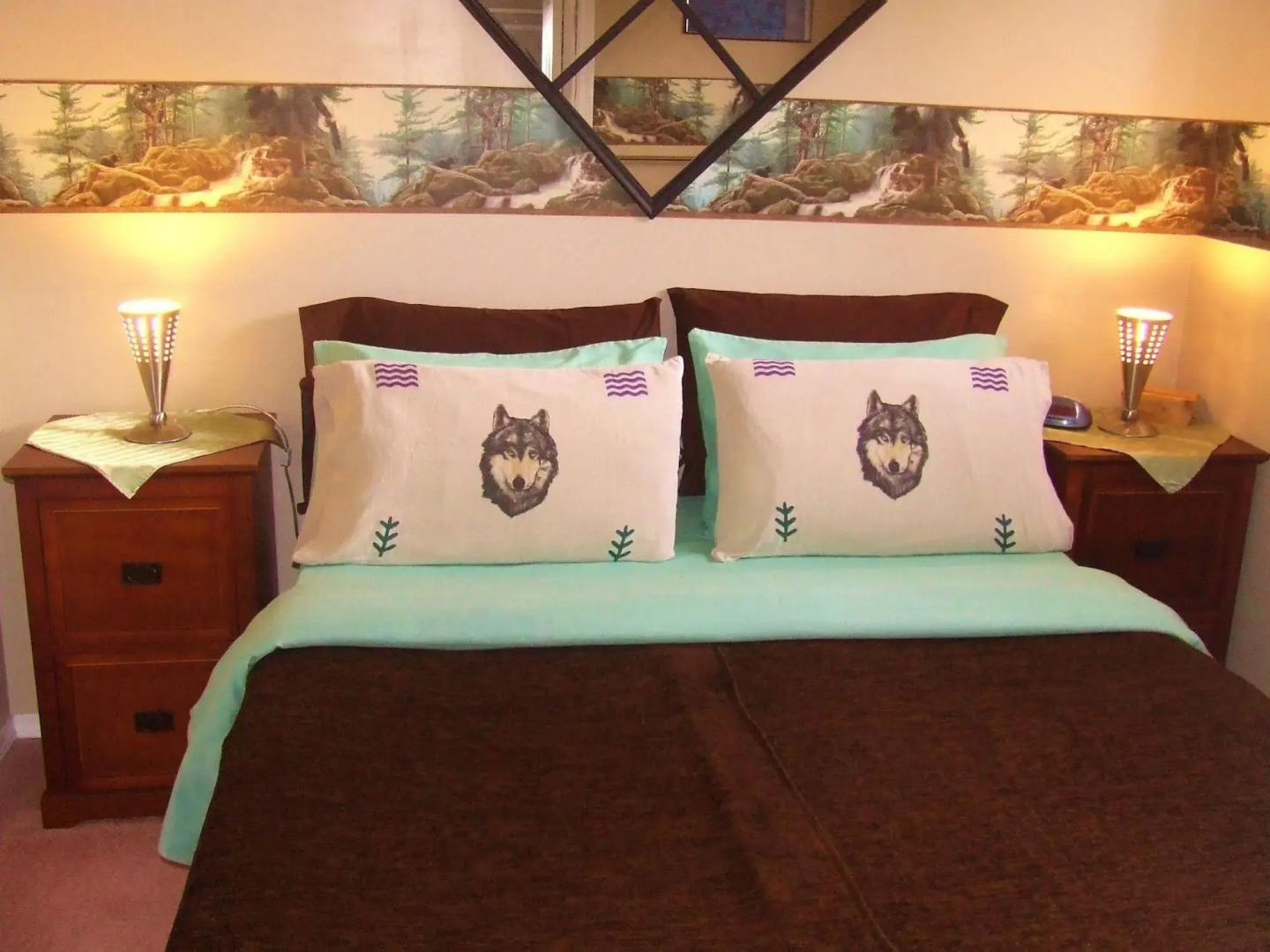 Silvern Lake Trail Bed & Breakfast