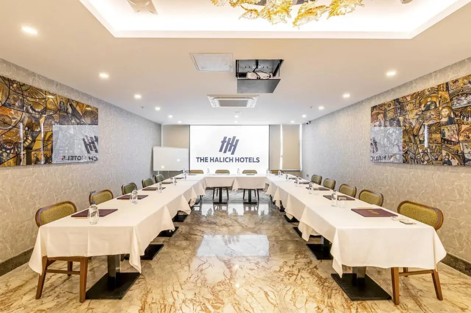 Csk The Halich Port Istanbul