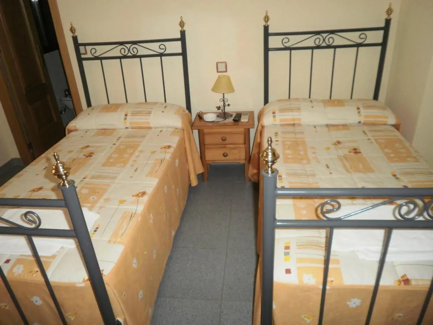 Hostal Miraflor de las Cadenas