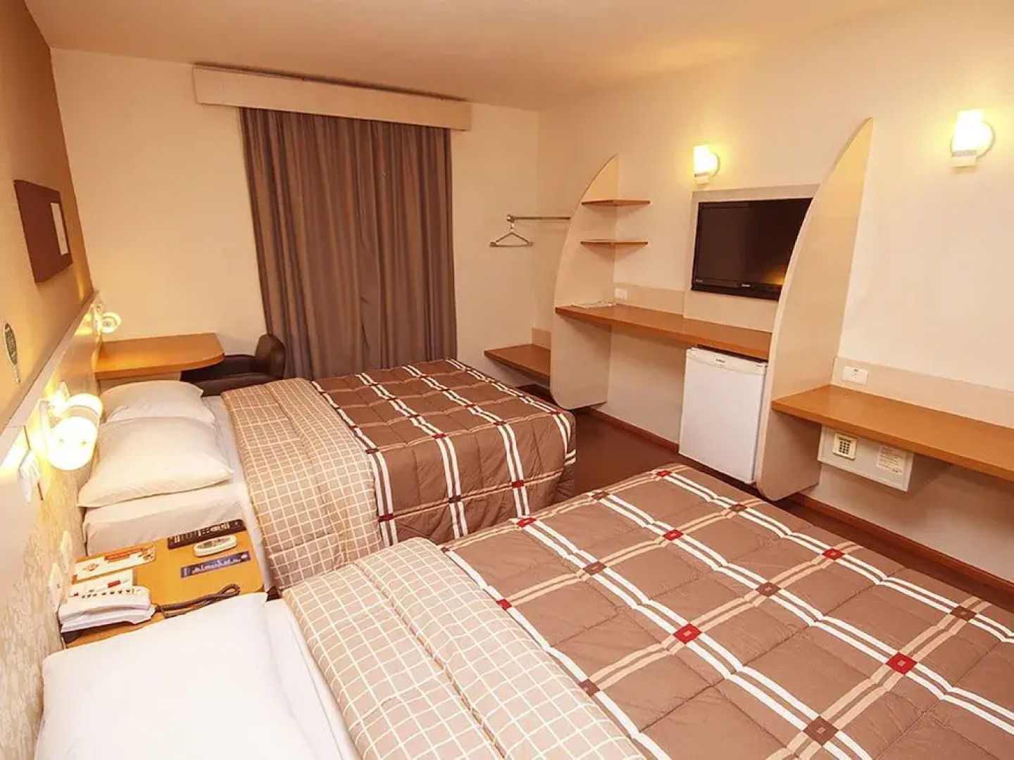 Hotel 10 Aparecida de Goiania