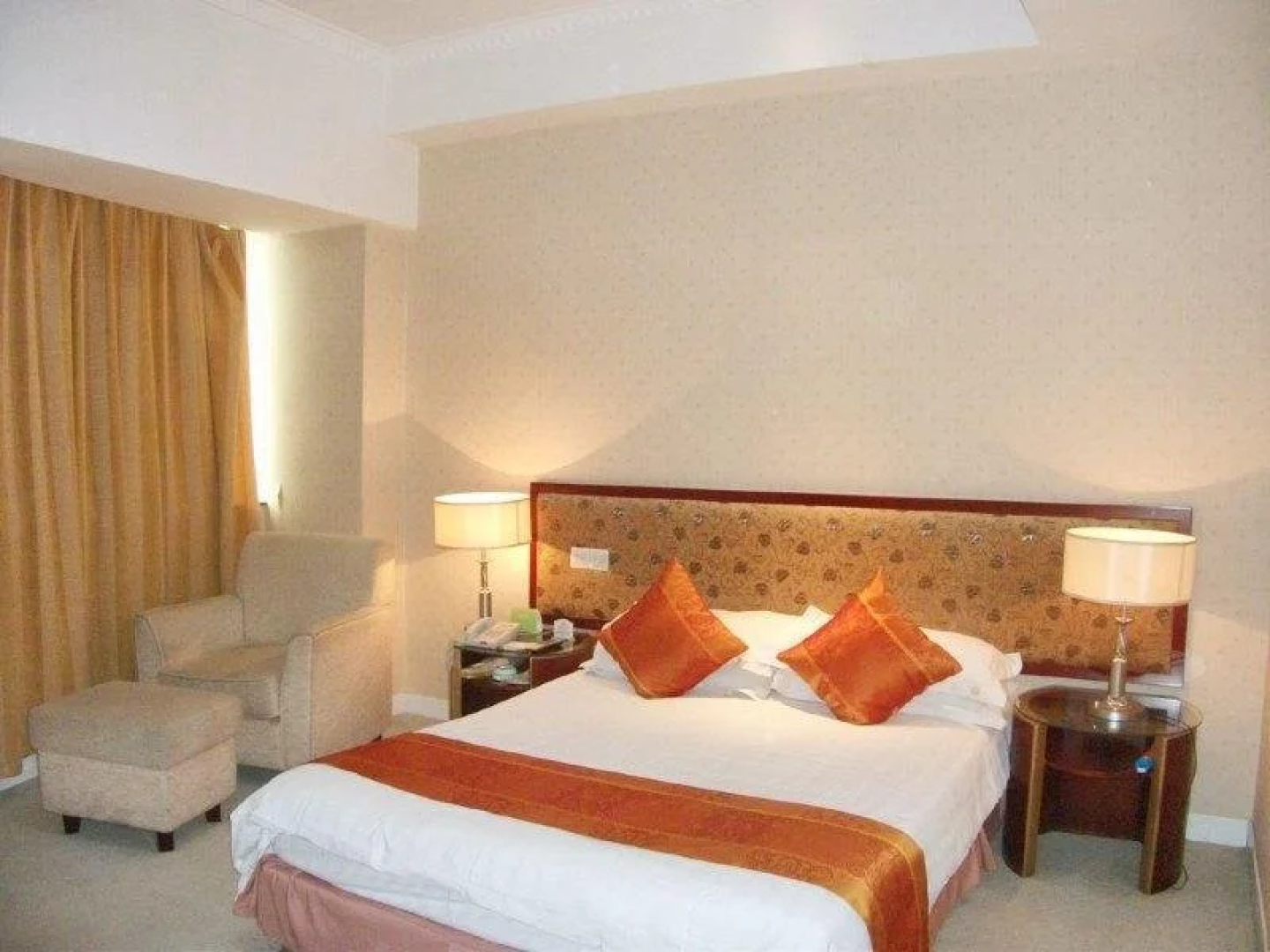 Zaozhuang Grand Hospitality Hotel