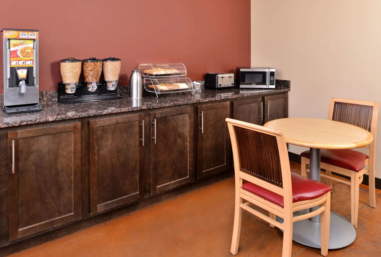 Red Roof Inn Locust Grove