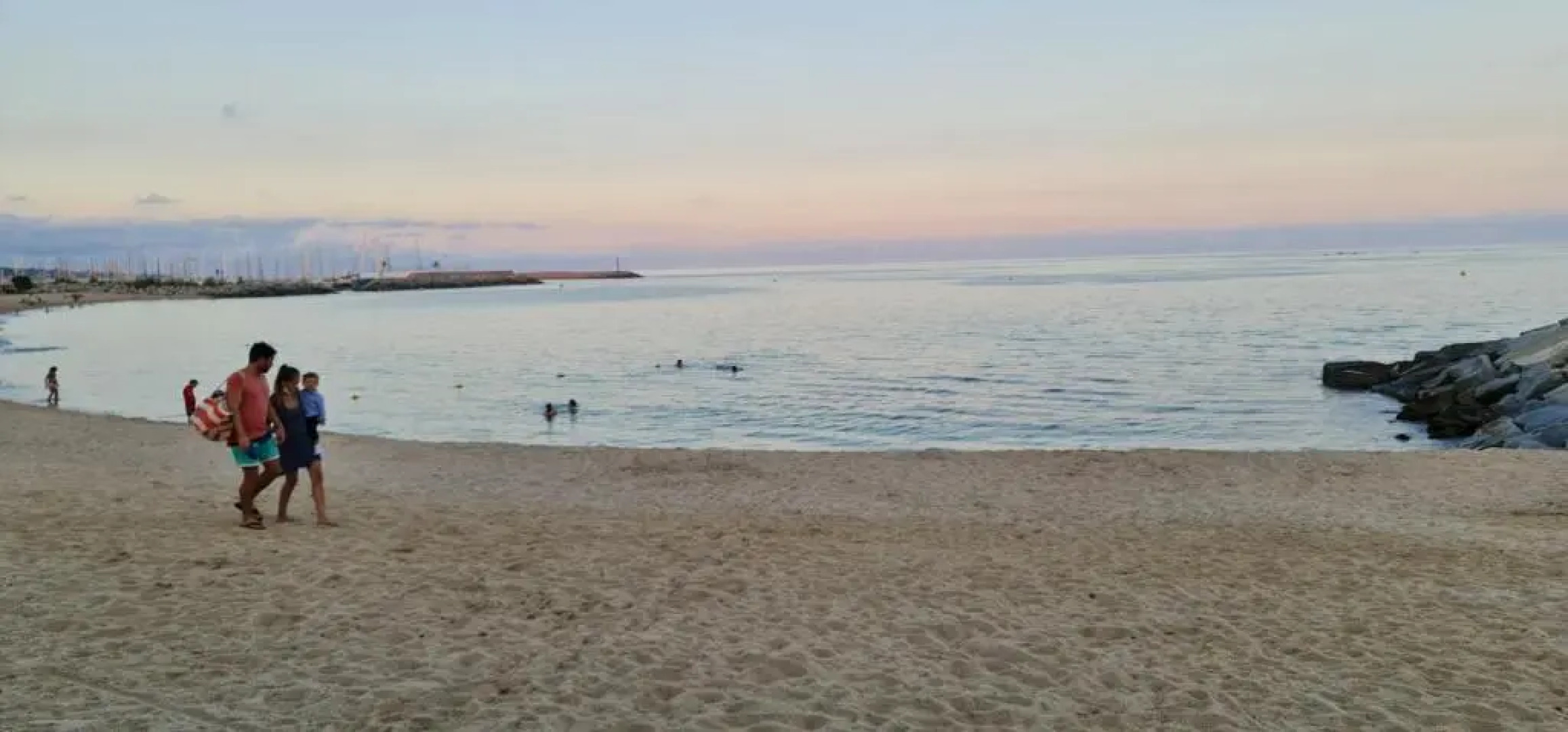 Sea And Pool Apartment 2